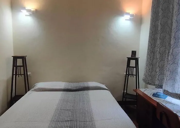 A Stones Throw From The Sea ジャルディーニ・ナクソス